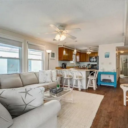 North Point Condo 301